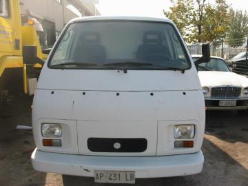 Veicolo completamente elettrico di produzione italia marca Emilianauto , il mezzo e da ripristinare e rimettere in funzione, ne abbiamo a disposizione 6 Pz tutti circa nello stesso stato.
Veicolo con 2 marce avanti e 2 marce indietro potenza/tara 19.186KW/T portata 380KG. Veicolo completamente elettrico di produzione italia marca Emilianauto , il mezzo e da ripristinare e rimettere in funzione, ne abbiamo a disposizione 6 Pz tutti circa nello stesso stato.
Veicolo con 2 marce avanti e 2 marce indietro potenza/tara 19.186KW/T portata 380KG.