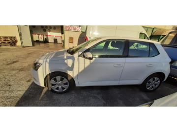 veicolo immatricolato nel 10/2016, targata FF255ZF.
Carrozzeria di color bianco. veicolo immatricolato autocarro 4 posti.
Al prezzo indicato va aggiunta iva al 22%. veicolo immatricolato nel 10/2016, targata FF255ZF.
Carrozzeria di color bianco. veicolo immatricolato autocarro 4 posti.
Al prezzo indicato va aggiunta iva al 22%.