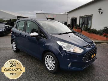 FORD B-MAX 1.5 TDCI euro5
Immatricolata 02 2015, 1499cc, 55Kw 75Cv, 140.000Km, 5porte 5posti.
** Veicolo guidabile da Neopatentati in base al nuovo decreto **
Con: Motore a 4 cilindri, cambio manuale a 5 rapporti, climatizzatore manuale, servosterzo, ABS, EPS, AirBag, comandi al volante, vetri e specchietti elettrici, porte posteriori scorrevoli, cerchi in lega da 16 , attacchi ISOFIX, chiusura centralizzata, computer di bordo, sedile e volante regolabile.
Il prezzo proposto di euro 5.500,00euro è legato alla promozione web che prevede un acquisto tramite finanziamento di intero importo. Info in sede.
Il prezzo senza promo è di euro 6.400,00.
Rimangono sempre esclusi i costi :
-del passaggio di proprietà pari ad euro 500,00.
-messa su strada pari ad euro 500,00 che include l'attivazione della garanzia di 12 mesi completa, controlli e/o tagliando completo preconsegna all'occorrenza (olio,filtro olio, filtro aria e tutti i componenti necessari al ripristino ivi compresi kit distribuzione), igienizzazione interni, kit ruota di scorta o kit gonfiaggio, 12 mesi di garanzia estendibili a 24/36mesi in base al veicolo e copre i componenti non soggetti ad usura (dettagli in sede).
Il prezzo del veicolo pubblicizzato è stato calcolato utilizzando tutte le campagne commerciali a disposizione.
*************
I NOSTRI SERVIZI :
-Acquisto diretto con pagamento immediato
-conto vendita
-vendita auto, moto e scooter usati e garantiti
-vendita veicoli d'epoca
-permuta auto con moto e viceversa
-noleggio breve e lungo termine
-finanziamenti personalizzati (rata costante,mini e maxi rate, leasing)
-assistenza post-vendita con società di garanzie e officine partner
-assicurazioni
-consulenze e stime per acquisti tra privati
VISITA il nostro sito internet: automotousateroma.it oppure scarica la nostra App: automotousateroma dall' Apple store o Play store per restare aggiornato sui nostri ultimi arrivi.
VIENI A TROVARCI PER VEDERE DAL VIVO QUESTO VEICOLO :
Auto Moto Usate Roma s.r.l.Via Appia Nuova 23, 00047, Marino (RM) (adiacente Sorelle Ramonda)
*************
HAI UNA PERMUTA?
compila il form sull'App o nel nostro sito automotousateroma.it
oppure inviaci foto e descrizione (modello anno km motore ...)
al nostro numero whatsapp : Cell. 351-4646876 o e-mail : info@automotousateroma.it
*************
La Auto Moto Usate Roma Srl declina ogni responsabilità per eventuali involontarie incongruenze che non rappresentano in alcun modo un impegno contrattuale e invitano i clienti a verificare sempre dal vivo la correttezza dei dati che potrebbero non coincidere con l’effettivo equipaggiamento del veicolo spesso dovuto alla incompatibilità dei dati trasmessi sulle varie piattaforme web.
FORD B-MAX 1.5 TDCI euro5
Immatricolata 02 2015, 1499cc, 55Kw 75Cv, 140.000Km, 5porte 5posti.
** Veicolo guidabile da Neopatentati in base al nuovo decreto **
Con: Motore a 4 cilindri, cambio manuale a 5 rapporti, climatizzatore manuale, servosterzo, ABS, EPS, AirBag, comandi al volante, vetri e specchietti elettrici, porte posteriori scorrevoli, cerchi in lega da 16 , attacchi ISOFIX, chiusura centralizzata, computer di bordo, sedile e volante regolabile.
Il prezzo proposto di euro 5.500,00euro è legato alla promozione web che prevede un acquisto tramite finanziamento di intero importo. Info in sede.
Il prezzo senza promo è di euro 6.400,00.
Rimangono sempre esclusi i costi :
-del passaggio di proprietà pari ad euro 500,00.
-messa su strada pari ad euro 500,00 che include l'attivazione della garanzia di 12 mesi completa, controlli e/o tagliando completo preconsegna all'occorrenza (olio,filtro olio, filtro aria e tutti i componenti necessari al ripristino ivi compresi kit distribuzione), igienizzazione interni, kit ruota di scorta o kit gonfiaggio, 12 mesi di garanzia estendibili a 24/36mesi in base al veicolo e copre i componenti non soggetti ad usura (dettagli in sede).
Il prezzo del veicolo pubblicizzato è stato calcolato utilizzando tutte le campagne commerciali a disposizione.
*************
I NOSTRI SERVIZI :
-Acquisto diretto con pagamento immediato
-conto vendita
-vendita auto, moto e scooter usati e garantiti
-vendita veicoli d'epoca
-permuta auto con moto e viceversa
-noleggio breve e lungo termine
-finanziamenti personalizzati (rata costante,mini e maxi rate, leasing)
-assistenza post-vendita con società di garanzie e officine partner
-assicurazioni
-consulenze e stime per acquisti tra privati
VISITA il nostro sito internet: automotousateroma.it oppure scarica la nostra App: automotousateroma dall' Apple store o Play store per restare aggiornato sui nostri ultimi arrivi.
VIENI A TROVARCI PER VEDERE DAL VIVO QUESTO VEICOLO :
Auto Moto Usate Roma s.r.l.Via Appia Nuova 23, 00047, Marino (RM) (adiacente Sorelle Ramonda)
*************
HAI UNA PERMUTA?
compila il form sull'App o nel nostro sito automotousateroma.it
oppure inviaci foto e descrizione (modello anno km motore ...)
al nostro numero whatsapp : Cell. 351-4646876 o e-mail : info@automotousateroma.it
*************
La Auto Moto Usate Roma Srl declina ogni responsabilità per eventuali involontarie incongruenze che non rappresentano in alcun modo un impegno contrattuale e invitano i clienti a verificare sempre dal vivo la correttezza dei dati che potrebbero non coincidere con l’effettivo equipaggiamento del veicolo spesso dovuto alla incompatibilità dei dati trasmessi sulle varie piattaforme web.