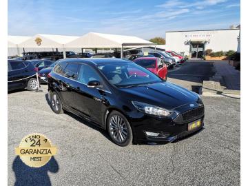 FORD FOCUS SW 1.5 TDCI ST LINE
Immatricolata 2017, 1499cc, 87.600Km, 120Cv 88Kw, 5porte 5posti, Euro6B.
*** Tagliandi Ufficiali Ford, km certificati ***
Il prezzo proposto di euro 11.400,00 è legato alla promozione web che prevede un acquisto tramite finanziamento, Info in sede.
Il prezzo a Listino senza promo e senza vincoli è di euro 12.400,00.
Rimangono sempre esclusi i costi :
-del passaggio di proprietà pari ad euro 600,00
-messa su strada pari ad euro 400,00 che include l'attivazione della garanzia di 12 mesi completa, all'occorrenza controlli e o tagliando completo preconsegna (olio,filtro olio, filtro aria e tutti i componenti necessari al ripristino ivi compresi kit distribuzione), kit ruota di scorta o kit gonfiaggio, 12 mesi di garanzia estendibili a 24 36mesi in base al veicolo e copre i componenti non soggetti ad usura (dettagli in sede).
Descrizione del mezzo: Motore 4 cilindri in linea, cambio manuale a 6 rapporti, Abs, Esp, Airbag, computer di bordo, volante regolabile con comandi, Correttore assetto fari, Climatizzatore automatico Bi-zona, fendinebbia, radio NSYNC con retrocamera e navigatore, Stard stop, Servosterzo elettrico, Hill Start Assist, attacchi Isofix, sensori di parcheggio posteriori, cerchi in lega da 17“ + ruotino.
I NOSTRI SERVIZI :
-Acquisto diretto con pagamento immediato
-conto vendita
-vendita auto, moto e scooter usati e garantiti
-vendita veicoli d'epoca
-permuta auto con moto e viceversa
-noleggio breve e lungo termine
-finanziamenti personalizzati (rata costante,mini e maxi rate, leasing)
-assistenza post-vendita con società di garanzie e officine partner
-assicurazioni
-consulenze e stime per acquisti tra privati
VISITA il nostro sito internet: automotousateroma.it oppure scarica la nostra App: automotousateroma dall' Apple store o Play store per restare aggiornato sui nostri ultimi arrivi.
VIENI A TROVARCI PER VEDERE DAL VIVO QUESTO VEICOLO :
Auto Moto Usate Roma s.r.l.Via Appia Nuova 23, 00047, Marino (RM) (adiacente Sorelle Ramonda)
*************
HAI UNA PERMUTA?
compila il form sull'App o nel nostro sito automotousateroma.it
oppure inviaci foto e descrizione (modello anno km motore ...)
al nostro numero whatsapp : Cell. 366-6562866 o 351-4646876 Fisso 06-7215841 e-mail : info@automotousateroma.it
*************
La Auto Moto Usate Roma Srl declina ogni responsabilità per eventuali involontarie incongruenze che non rappresentano in alcun modo un impegno contrattuale e invitano i clienti a verificare sempre dal vivo la correttezza dei dati che potrebbero non coincidere con l’effettivo equipaggiamento del veicolo spesso dovuto alla incompatibilità dei dati trasmessi sulle varie piattaforme web.
FORD FOCUS SW 1.5 TDCI ST LINE
Immatricolata 2017, 1499cc, 87.600Km, 120Cv 88Kw, 5porte 5posti, Euro6B.
*** Tagliandi Ufficiali Ford, km certificati ***
Il prezzo proposto di euro 11.400,00 è legato alla promozione web che prevede un acquisto tramite finanziamento, Info in sede.
Il prezzo a Listino senza promo e senza vincoli è di euro 12.400,00.
Rimangono sempre esclusi i costi :
-del passaggio di proprietà pari ad euro 600,00
-messa su strada pari ad euro 400,00 che include l'attivazione della garanzia di 12 mesi completa, all'occorrenza controlli e o tagliando completo preconsegna (olio,filtro olio, filtro aria e tutti i componenti necessari al ripristino ivi compresi kit distribuzione), kit ruota di scorta o kit gonfiaggio, 12 mesi di garanzia estendibili a 24 36mesi in base al veicolo e copre i componenti non soggetti ad usura (dettagli in sede).
Descrizione del mezzo: Motore 4 cilindri in linea, cambio manuale a 6 rapporti, Abs, Esp, Airbag, computer di bordo, volante regolabile con comandi, Correttore assetto fari, Climatizzatore automatico Bi-zona, fendinebbia, radio NSYNC con retrocamera e navigatore, Stard stop, Servosterzo elettrico, Hill Start Assist, attacchi Isofix, sensori di parcheggio posteriori, cerchi in lega da 17“ + ruotino.
I NOSTRI SERVIZI :
-Acquisto diretto con pagamento immediato
-conto vendita
-vendita auto, moto e scooter usati e garantiti
-vendita veicoli d'epoca
-permuta auto con moto e viceversa
-noleggio breve e lungo termine
-finanziamenti personalizzati (rata costante,mini e maxi rate, leasing)
-assistenza post-vendita con società di garanzie e officine partner
-assicurazioni
-consulenze e stime per acquisti tra privati
VISITA il nostro sito internet: automotousateroma.it oppure scarica la nostra App: automotousateroma dall' Apple store o Play store per restare aggiornato sui nostri ultimi arrivi.
VIENI A TROVARCI PER VEDERE DAL VIVO QUESTO VEICOLO :
Auto Moto Usate Roma s.r.l.Via Appia Nuova 23, 00047, Marino (RM) (adiacente Sorelle Ramonda)
*************
HAI UNA PERMUTA?
compila il form sull'App o nel nostro sito automotousateroma.it
oppure inviaci foto e descrizione (modello anno km motore ...)
al nostro numero whatsapp : Cell. 366-6562866 o 351-4646876 Fisso 06-7215841 e-mail : info@automotousateroma.it
*************
La Auto Moto Usate Roma Srl declina ogni responsabilità per eventuali involontarie incongruenze che non rappresentano in alcun modo un impegno contrattuale e invitano i clienti a verificare sempre dal vivo la correttezza dei dati che potrebbero non coincidere con l’effettivo equipaggiamento del veicolo spesso dovuto alla incompatibilità dei dati trasmessi sulle varie piattaforme web.