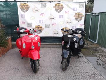 ALZA ITALIA ENGTIAN TH01 ROMANCE ELETTRICO
Prezzo listino 2.495euro, in Promo a 1.995euro + messa su strada di 350euro.
* Svariati colori disponibili *
** Garanzia ufficiale 2 Anni o 30.000Km! **
Possibilità di finanziamento (Senza anticipo, Maxi rata, personalizzato).
L'Alza Italia Romance è uno scooter elettrico che punta tutto sul fascino del design retrò (stile ALZA ITALIA ENGTIAN TH01 ROMANCE ELETTRICO
Prezzo listino 2.495euro, in Promo a 1.995euro + messa su strada di 350euro.
* Svariati colori disponibili *
** Garanzia ufficiale 2 Anni o 30.000Km! **
Possibilità di finanziamento (Senza anticipo, Maxi rata, personalizzato).
L'Alza Italia Romance è uno scooter elettrico che punta tutto sul fascino del design retrò (stile