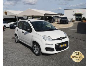 FIAT PANDA 1.0 HYBRID S&S FIREFLY
Immatricolato 2022, 998cc, 69Cv/51Kw, 38.000Km, 5porte/5posti, Euro6B.
*** Veicolo Idoneo per Neopatentati ***
Il prezzo proposto di euro 8.500,00 è legato alla promozione web che prevede un acquisto tramite finanziamento, Info in sede.
Il prezzo a Listino senza promo e senza vincoli è di euro 9.500,00.
Rimangono sempre esclusi i costi :
-del passaggio di proprietà pari ad euro 450,00
-messa su strada pari ad euro 300,00 che include l'attivazione della garanzia di 12 mesi completa, all'occorrenza controlli e/o tagliando completo preconsegna (olio,filtro olio, filtro aria e tutti i componenti necessari al ripristino ivi compresi kit distribuzione), kit ruota di scorta o kit gonfiaggio, 12 mesi di garanzia estendibili a 24/36mesi in base al veicolo e copre i componenti non soggetti ad usura (dettagli in sede).
Di serie con: Motore a 3 cilindri, cambio manuale a 6 rapporti, vetri e
specchielli elettrici, Start Stop, servosterzo city, computer di
bordo, finestrini elettrici, Radio,
chiusure centralizzate, climatizzatore, stereo, Airbag, ABS, ESP con
ASR MSR, Isofix, cerchi da 15â€.
I NOSTRI SERVIZI :
-Acquisto diretto con pagamento immediato
-conto vendita
-vendita auto, moto e scooter usati e garantiti
-vendita veicoli d'epoca
-permuta auto con moto e viceversa
-noleggio breve e lungo termine
-finanziamenti personalizzati (rata costante,mini e maxi rate, leasing)
-assistenza post-vendita con società di garanzie e officine partner
-assicurazioni
-consulenze e stime per acquisti tra privati
VISITA il nostro sito internet: automotousateroma.it oppure scarica la nostra App: automotousateroma dall' Apple store o Play store per restare aggiornato sui nostri ultimi arrivi.
VIENI A TROVARCI PER VEDERE DAL VIVO QUESTO VEICOLO :
Auto Moto Usate Roma s.r.l.Via Appia Nuova 23, 00047, Marino (RM) (adiacente Sorelle Ramonda)
*************
HAI UNA PERMUTA?
compila il form sull'App o nel nostro sito automotousateroma.it
oppure inviaci foto e descrizione (modello anno km motore ...)
al nostro numero whatsapp : Cell. 366-6562866 o 351-4646876 Fisso 06-7215841 e-mail : info@automotousateroma.it
*************
La Auto Moto Usate Roma Srl declina ogni responsabilità per eventuali involontarie incongruenze che non rappresentano in alcun modo un impegno contrattuale e invitano i clienti a verificare sempre dal vivo la correttezza dei dati che potrebbero non coincidere con l’effettivo equipaggiamento del veicolo spesso dovuto alla incompatibilità dei dati trasmessi sulle varie piattaforme web. FIAT PANDA 1.0 HYBRID S&S FIREFLY
Immatricolato 2022, 998cc, 69Cv/51Kw, 38.000Km, 5porte/5posti, Euro6B.
*** Veicolo Idoneo per Neopatentati ***
Il prezzo proposto di euro 8.500,00 è legato alla promozione web che prevede un acquisto tramite finanziamento, Info in sede.
Il prezzo a Listino senza promo e senza vincoli è di euro 9.500,00.
Rimangono sempre esclusi i costi :
-del passaggio di proprietà pari ad euro 450,00
-messa su strada pari ad euro 300,00 che include l'attivazione della garanzia di 12 mesi completa, all'occorrenza controlli e/o tagliando completo preconsegna (olio,filtro olio, filtro aria e tutti i componenti necessari al ripristino ivi compresi kit distribuzione), kit ruota di scorta o kit gonfiaggio, 12 mesi di garanzia estendibili a 24/36mesi in base al veicolo e copre i componenti non soggetti ad usura (dettagli in sede).
Di serie con: Motore a 3 cilindri, cambio manuale a 6 rapporti, vetri e
specchielli elettrici, Start Stop, servosterzo city, computer di
bordo, finestrini elettrici, Radio,
chiusure centralizzate, climatizzatore, stereo, Airbag, ABS, ESP con
ASR MSR, Isofix, cerchi da 15â€.
I NOSTRI SERVIZI :
-Acquisto diretto con pagamento immediato
-conto vendita
-vendita auto, moto e scooter usati e garantiti
-vendita veicoli d'epoca
-permuta auto con moto e viceversa
-noleggio breve e lungo termine
-finanziamenti personalizzati (rata costante,mini e maxi rate, leasing)
-assistenza post-vendita con società di garanzie e officine partner
-assicurazioni
-consulenze e stime per acquisti tra privati
VISITA il nostro sito internet: automotousateroma.it oppure scarica la nostra App: automotousateroma dall' Apple store o Play store per restare aggiornato sui nostri ultimi arrivi.
VIENI A TROVARCI PER VEDERE DAL VIVO QUESTO VEICOLO :
Auto Moto Usate Roma s.r.l.Via Appia Nuova 23, 00047, Marino (RM) (adiacente Sorelle Ramonda)
*************
HAI UNA PERMUTA?
compila il form sull'App o nel nostro sito automotousateroma.it
oppure inviaci foto e descrizione (modello anno km motore ...)
al nostro numero whatsapp : Cell. 366-6562866 o 351-4646876 Fisso 06-7215841 e-mail : info@automotousateroma.it
*************
La Auto Moto Usate Roma Srl declina ogni responsabilità per eventuali involontarie incongruenze che non rappresentano in alcun modo un impegno contrattuale e invitano i clienti a verificare sempre dal vivo la correttezza dei dati che potrebbero non coincidere con l’effettivo equipaggiamento del veicolo spesso dovuto alla incompatibilità dei dati trasmessi sulle varie piattaforme web.