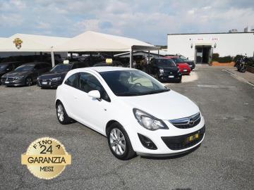 OPEL CORSA 1.0 12V
Immatricolato 2014, 998cc, 65Cv/48Kw, 87.570Km, 3porte/5posti, Euro5B.
*** Auto gommata, e tagliandata ***
** Auto Idonea per NEOPATENTATI **
* Km CERTIFICATI *
Il prezzo proposto di euro 3.900,00 è legato alla promozione web che prevede un acquisto tramite finanziamento, Info in sede.
Il prezzo a Listino senza promo e senza vincoli è di euro 4.400,00.
Rimangono sempre esclusi i costi :
-del passaggio di proprietà pari ad euro 400,00
-messa su strada pari ad euro 300,00 che include l'attivazione della garanzia di 12 mesi completa, all'occorrenza controlli e/o tagliando completo preconsegna (olio,filtro olio, filtro aria e tutti i componenti necessari al ripristino ivi compresi).
Con: Motore a 3 cilindri, cambio manuale a 5 rapporti, Abs, volante regolabile con comandi, vetri e specchietti elettrici, fendinebbia, climatizzatore manuale, servosterzo, Isofix, cerchi in lega da 16” + ruota di scorta e bulloni antifurto.
I NOSTRI SERVIZI :
-Acquisto diretto con pagamento immediato
-conto vendita
-vendita auto, moto e scooter usati e garantiti
-vendita veicoli d'epoca
-permuta auto con moto e viceversa
-noleggio breve e lungo termine
-finanziamenti personalizzati (rata costante,mini e maxi rate, leasing)
-assistenza post-vendita con società di garanzie e officine partner
-assicurazioni
-consulenze e stime per acquisti tra privati
VISITA il nostro sito internet: automotousateroma.it oppure scarica la nostra App: automotousateroma dall' Apple store o Play store per restare aggiornato sui nostri ultimi arrivi.
VIENI A TROVARCI PER VEDERE DAL VIVO QUESTO VEICOLO :
Auto Moto Usate Roma s.r.l.Via Appia Nuova 23, 00047, Marino (RM) (adiacente Sorelle Ramonda)
*************
HAI UNA PERMUTA?
compila il form sull'App o nel nostro sito automotousateroma.it
oppure inviaci foto e descrizione (modello anno km motore ...)
al nostro numero whatsapp : Cell. 366-6562866 o 351-4646876 Fisso 06-7215841 e-mail : info@automotousateroma.it
*************
La Auto Moto Usate Roma Srl declina ogni responsabilità per eventuali involontarie incongruenze che non rappresentano in alcun modo un impegno contrattuale e invitano i clienti a verificare sempre dal vivo la correttezza dei dati che potrebbero non coincidere con l’effettivo equipaggiamento del veicolo spesso dovuto alla incompatibilità dei dati trasmessi sulle varie piattaforme web. OPEL CORSA 1.0 12V
Immatricolato 2014, 998cc, 65Cv/48Kw, 87.570Km, 3porte/5posti, Euro5B.
*** Auto gommata, e tagliandata ***
** Auto Idonea per NEOPATENTATI **
* Km CERTIFICATI *
Il prezzo proposto di euro 3.900,00 è legato alla promozione web che prevede un acquisto tramite finanziamento, Info in sede.
Il prezzo a Listino senza promo e senza vincoli è di euro 4.400,00.
Rimangono sempre esclusi i costi :
-del passaggio di proprietà pari ad euro 400,00
-messa su strada pari ad euro 300,00 che include l'attivazione della garanzia di 12 mesi completa, all'occorrenza controlli e/o tagliando completo preconsegna (olio,filtro olio, filtro aria e tutti i componenti necessari al ripristino ivi compresi).
Con: Motore a 3 cilindri, cambio manuale a 5 rapporti, Abs, volante regolabile con comandi, vetri e specchietti elettrici, fendinebbia, climatizzatore manuale, servosterzo, Isofix, cerchi in lega da 16” + ruota di scorta e bulloni antifurto.
I NOSTRI SERVIZI :
-Acquisto diretto con pagamento immediato
-conto vendita
-vendita auto, moto e scooter usati e garantiti
-vendita veicoli d'epoca
-permuta auto con moto e viceversa
-noleggio breve e lungo termine
-finanziamenti personalizzati (rata costante,mini e maxi rate, leasing)
-assistenza post-vendita con società di garanzie e officine partner
-assicurazioni
-consulenze e stime per acquisti tra privati
VISITA il nostro sito internet: automotousateroma.it oppure scarica la nostra App: automotousateroma dall' Apple store o Play store per restare aggiornato sui nostri ultimi arrivi.
VIENI A TROVARCI PER VEDERE DAL VIVO QUESTO VEICOLO :
Auto Moto Usate Roma s.r.l.Via Appia Nuova 23, 00047, Marino (RM) (adiacente Sorelle Ramonda)
*************
HAI UNA PERMUTA?
compila il form sull'App o nel nostro sito automotousateroma.it
oppure inviaci foto e descrizione (modello anno km motore ...)
al nostro numero whatsapp : Cell. 366-6562866 o 351-4646876 Fisso 06-7215841 e-mail : info@automotousateroma.it
*************
La Auto Moto Usate Roma Srl declina ogni responsabilità per eventuali involontarie incongruenze che non rappresentano in alcun modo un impegno contrattuale e invitano i clienti a verificare sempre dal vivo la correttezza dei dati che potrebbero non coincidere con l’effettivo equipaggiamento del veicolo spesso dovuto alla incompatibilità dei dati trasmessi sulle varie piattaforme web.