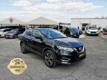 NISSAN QASHQAI 1.5 dCi TEKNA+
Immatricolato 2018, 1461cc, 110Cv/81Kw, 144.600Km, 5porte/6posti, Euro6B.
*** Auto idonea per NEOPATENTATI ***
Il prezzo proposto di euro 11.900,00 è legato alla promozione web che prevede un acquisto tramite finanziamento, Info in sede.
Il prezzo a Listino senza promo e senza vincoli è di euro 12.900,00.
Rimangono sempre esclusi i costi :
-del passaggio di proprietà pari ad euro 550,00
-messa su strada pari ad euro 400,00 che include l'attivazione della garanzia di 12 mesi completa, all'occorrenza controlli e/o tagliando completo preconsegna (olio,filtro olio, filtro aria e tutti i componenti necessari al ripristino ivi compresi kit distribuzione), kit ruota di scorta o kit gonfiaggio, 12 mesi di garanzia estendibili a 24/36mesi in base al veicolo e copre i componenti non soggetti ad usura (dettagli in sede).
Con: Motore a 4 cilindri, cambio manuale a 6 rapporti, Abs, Esp, Airbag, vetri e specchietti elettrici, volante in pelle regolabile e con comandi, computer di bordo, Climatizzatore automatico bi-zona, Luci diurne a LED, Fendinebbia, Cruise control e limitatore di velocità con comandi al volante, Freno di stazionamento elettrico, Isofix, sensori di parcheggio anteriori e posteriori, cerchi in lega da 17â€.
I NOSTRI SERVIZI :
-Acquisto diretto con pagamento immediato
-conto vendita
-vendita auto, moto e scooter usati e garantiti
-vendita veicoli d'epoca
-permuta auto con moto e viceversa
-noleggio breve e lungo termine
-finanziamenti personalizzati (rata costante,mini e maxi rate, leasing)
-assistenza post-vendita con società di garanzie e officine partner
-assicurazioni
-consulenze e stime per acquisti tra privati
VISITA il nostro sito internet: automotousateroma.it oppure scarica la nostra App: automotousateroma dall' Apple store o Play store per restare aggiornato sui nostri ultimi arrivi.
VIENI A TROVARCI PER VEDERE DAL VIVO QUESTO VEICOLO :
Auto Moto Usate Roma s.r.l.Via Appia Nuova 23, 00047, Marino (RM) (adiacente Sorelle Ramonda)
*************
HAI UNA PERMUTA?
compila il form sull'App o nel nostro sito automotousateroma.it
oppure inviaci foto e descrizione (modello anno km motore ...)
al nostro numero whatsapp : Cell. 366-6562866 o 351-4646876 Fisso 06-7215841 e-mail : info@automotousateroma.it
*************
La Auto Moto Usate Roma Srl declina ogni responsabilità per eventuali involontarie incongruenze che non rappresentano in alcun modo un impegno contrattuale e invitano i clienti a verificare sempre dal vivo la correttezza dei dati che potrebbero non coincidere con l’effettivo equipaggiamento del veicolo spesso dovuto alla incompatibilità dei dati trasmessi sulle varie piattaforme web. NISSAN QASHQAI 1.5 dCi TEKNA+
Immatricolato 2018, 1461cc, 110Cv/81Kw, 144.600Km, 5porte/6posti, Euro6B.
*** Auto idonea per NEOPATENTATI ***
Il prezzo proposto di euro 11.900,00 è legato alla promozione web che prevede un acquisto tramite finanziamento, Info in sede.
Il prezzo a Listino senza promo e senza vincoli è di euro 12.900,00.
Rimangono sempre esclusi i costi :
-del passaggio di proprietà pari ad euro 550,00
-messa su strada pari ad euro 400,00 che include l'attivazione della garanzia di 12 mesi completa, all'occorrenza controlli e/o tagliando completo preconsegna (olio,filtro olio, filtro aria e tutti i componenti necessari al ripristino ivi compresi kit distribuzione), kit ruota di scorta o kit gonfiaggio, 12 mesi di garanzia estendibili a 24/36mesi in base al veicolo e copre i componenti non soggetti ad usura (dettagli in sede).
Con: Motore a 4 cilindri, cambio manuale a 6 rapporti, Abs, Esp, Airbag, vetri e specchietti elettrici, volante in pelle regolabile e con comandi, computer di bordo, Climatizzatore automatico bi-zona, Luci diurne a LED, Fendinebbia, Cruise control e limitatore di velocità con comandi al volante, Freno di stazionamento elettrico, Isofix, sensori di parcheggio anteriori e posteriori, cerchi in lega da 17â€.
I NOSTRI SERVIZI :
-Acquisto diretto con pagamento immediato
-conto vendita
-vendita auto, moto e scooter usati e garantiti
-vendita veicoli d'epoca
-permuta auto con moto e viceversa
-noleggio breve e lungo termine
-finanziamenti personalizzati (rata costante,mini e maxi rate, leasing)
-assistenza post-vendita con società di garanzie e officine partner
-assicurazioni
-consulenze e stime per acquisti tra privati
VISITA il nostro sito internet: automotousateroma.it oppure scarica la nostra App: automotousateroma dall' Apple store o Play store per restare aggiornato sui nostri ultimi arrivi.
VIENI A TROVARCI PER VEDERE DAL VIVO QUESTO VEICOLO :
Auto Moto Usate Roma s.r.l.Via Appia Nuova 23, 00047, Marino (RM) (adiacente Sorelle Ramonda)
*************
HAI UNA PERMUTA?
compila il form sull'App o nel nostro sito automotousateroma.it
oppure inviaci foto e descrizione (modello anno km motore ...)
al nostro numero whatsapp : Cell. 366-6562866 o 351-4646876 Fisso 06-7215841 e-mail : info@automotousateroma.it
*************
La Auto Moto Usate Roma Srl declina ogni responsabilità per eventuali involontarie incongruenze che non rappresentano in alcun modo un impegno contrattuale e invitano i clienti a verificare sempre dal vivo la correttezza dei dati che potrebbero non coincidere con l’effettivo equipaggiamento del veicolo spesso dovuto alla incompatibilità dei dati trasmessi sulle varie piattaforme web.