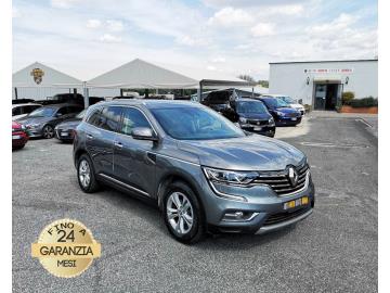 RENAULT KOLEOS 1.6 dCi ENERGY INTENS
Immatricolato 2018, 1598cc, 131Cv/96Kw, 151.000Km, 5porte/5posti, Euro6B.
*** Auto Idonea per Neopatentati ***
** Km CERTIFICATI **
Rimangono sempre esclusi i costi :
-del passaggio di proprietà pari ad euro 650,00
-messa su strada pari ad euro 300,00 che include l'attivazione della garanzia di 12 mesi completa, all'occorrenza controlli e/o tagliando completo preconsegna (olio,filtro olio, filtro aria e tutti i componenti necessari al ripristino ivi compresi kit distribuzione), kit ruota di scorta o kit gonfiaggio, 12 mesi di garanzia estendibili a 24/36mesi in base al veicolo e copre i componenti non soggetti ad usura (dettagli in sede).
Con: Motore a 4 cilindri in linea, cambio manuale a 6 rapporti, Abs, Esp, Airbag, vetri e specchietti elettrici, volante in pelle con comandi, Cruise control + limitatore di velocità , Fendinebbia, radio R-LINK 2 con navigatore e retrocamera, Freno di stazionamento elettronico, Hill Start Assist (Assistenza alla partenza in salita), Sensore di pressione pneumatic, Isofix, Privacy Glass, cerchi in lega da 17†+ ruotino di scorta.
I NOSTRI SERVIZI :
-Acquisto diretto con pagamento immediato
-conto vendita
-vendita auto, moto e scooter usati e garantiti
-vendita veicoli d'epoca
-permuta auto con moto e viceversa
-noleggio breve e lungo termine
-finanziamenti personalizzati (rata costante,mini e maxi rate, leasing)
-assistenza post-vendita con società di garanzie e officine partner
-assicurazioni
-consulenze e stime per acquisti tra privati
VISITA il nostro sito internet: automotousateroma.it oppure scarica la nostra App: automotousateroma dall' Apple store o Play store per restare aggiornato sui nostri ultimi arrivi.
VIENI A TROVARCI PER VEDERE DAL VIVO QUESTO VEICOLO :
Auto Moto Usate Roma s.r.l.Via Appia Nuova 23, 00047, Marino (RM) (adiacente Sorelle Ramonda)
*************
HAI UNA PERMUTA?
compila il form sull'App o nel nostro sito automotousateroma.it
oppure inviaci foto e descrizione (modello anno km motore ...)
al nostro numero whatsapp : Cell. 366-6562866 o 351-4646876 Fisso 06-7215841 e-mail : info@automotousateroma.it
*************
La Auto Moto Usate Roma Srl declina ogni responsabilità per eventuali involontarie incongruenze che non rappresentano in alcun modo un impegno contrattuale e invitano i clienti a verificare sempre dal vivo la correttezza dei dati che potrebbero non coincidere con l’effettivo equipaggiamento del veicolo spesso dovuto alla incompatibilità dei dati trasmessi sulle varie piattaforme web. RENAULT KOLEOS 1.6 dCi ENERGY INTENS
Immatricolato 2018, 1598cc, 131Cv/96Kw, 151.000Km, 5porte/5posti, Euro6B.
*** Auto Idonea per Neopatentati ***
** Km CERTIFICATI **
Rimangono sempre esclusi i costi :
-del passaggio di proprietà pari ad euro 650,00
-messa su strada pari ad euro 300,00 che include l'attivazione della garanzia di 12 mesi completa, all'occorrenza controlli e/o tagliando completo preconsegna (olio,filtro olio, filtro aria e tutti i componenti necessari al ripristino ivi compresi kit distribuzione), kit ruota di scorta o kit gonfiaggio, 12 mesi di garanzia estendibili a 24/36mesi in base al veicolo e copre i componenti non soggetti ad usura (dettagli in sede).
Con: Motore a 4 cilindri in linea, cambio manuale a 6 rapporti, Abs, Esp, Airbag, vetri e specchietti elettrici, volante in pelle con comandi, Cruise control + limitatore di velocità , Fendinebbia, radio R-LINK 2 con navigatore e retrocamera, Freno di stazionamento elettronico, Hill Start Assist (Assistenza alla partenza in salita), Sensore di pressione pneumatic, Isofix, Privacy Glass, cerchi in lega da 17†+ ruotino di scorta.
I NOSTRI SERVIZI :
-Acquisto diretto con pagamento immediato
-conto vendita
-vendita auto, moto e scooter usati e garantiti
-vendita veicoli d'epoca
-permuta auto con moto e viceversa
-noleggio breve e lungo termine
-finanziamenti personalizzati (rata costante,mini e maxi rate, leasing)
-assistenza post-vendita con società di garanzie e officine partner
-assicurazioni
-consulenze e stime per acquisti tra privati
VISITA il nostro sito internet: automotousateroma.it oppure scarica la nostra App: automotousateroma dall' Apple store o Play store per restare aggiornato sui nostri ultimi arrivi.
VIENI A TROVARCI PER VEDERE DAL VIVO QUESTO VEICOLO :
Auto Moto Usate Roma s.r.l.Via Appia Nuova 23, 00047, Marino (RM) (adiacente Sorelle Ramonda)
*************
HAI UNA PERMUTA?
compila il form sull'App o nel nostro sito automotousateroma.it
oppure inviaci foto e descrizione (modello anno km motore ...)
al nostro numero whatsapp : Cell. 366-6562866 o 351-4646876 Fisso 06-7215841 e-mail : info@automotousateroma.it
*************
La Auto Moto Usate Roma Srl declina ogni responsabilità per eventuali involontarie incongruenze che non rappresentano in alcun modo un impegno contrattuale e invitano i clienti a verificare sempre dal vivo la correttezza dei dati che potrebbero non coincidere con l’effettivo equipaggiamento del veicolo spesso dovuto alla incompatibilità dei dati trasmessi sulle varie piattaforme web.