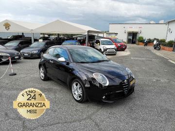 ALFA ROMEO MITO 1.4 TURBO Multi Air Distinctive
Immatricolato 2015, 1.368cc, 140Cv/103Kw, 97.000Km, 3porte/4posti, Euro6B.
Il prezzo proposto di euro 5.900,00 è legato alla promozione web che prevede un acquisto tramite finanziamento, Info in sede.
Il prezzo a Listino senza promo e senza vincoli è di euro 6.900,00.
Rimangono sempre esclusi i costi :
-del passaggio di proprietà pari ad euro 650,00
-messa su strada pari ad euro 400,00 che include l'attivazione della garanzia di 12 mesi completa, all'occorrenza controlli e/o tagliando completo preconsegna (olio,filtro olio, filtro aria e tutti i componenti necessari al ripristino ivi compresi kit distribuzione), kit ruota di scorta o kit gonfiaggio, 12 mesi di garanzia estendibili a 24/36mesi in base al veicolo e copre i componenti non soggetti ad usura (dettagli in sede).
Di serie: Motore 4 cilindri in linea, cambio a doppia frizione automaico/sequenziale a 6 rapporti con Paddle, ABS con Brake Assistant, vetri e specchietti elettrici, volante in pelle, Climatizzatore manuale, fendinebbia, Start&Stop, Selettore di guida Alfa Romeo DNA, bracciolo, Cruise control, Isofix, sensori di parcheggio posteriori, cerchi in lega da 17â€.
I NOSTRI SERVIZI :
-Acquisto diretto con pagamento immediato
-conto vendita
-vendita auto, moto e scooter usati e garantiti
-vendita veicoli d'epoca
-permuta auto con moto e viceversa
-noleggio breve e lungo termine
-finanziamenti personalizzati (rata costante,mini e maxi rate, leasing)
-assistenza post-vendita con società di garanzie e officine partner
-assicurazioni
-consulenze e stime per acquisti tra privati
VISITA il nostro sito internet: automotousateroma.it oppure scarica la nostra App: automotousateroma dall' Apple store o Play store per restare aggiornato sui nostri ultimi arrivi.
VIENI A TROVARCI PER VEDERE DAL VIVO QUESTO VEICOLO :
Auto Moto Usate Roma s.r.l.Via Appia Nuova 23, 00047, Marino (RM) (adiacente Sorelle Ramonda)
*************
HAI UNA PERMUTA?
compila il form sull'App o nel nostro sito automotousateroma.it
oppure inviaci foto e descrizione (modello anno km motore ...)
al nostro numero whatsapp : Cell. 366-6562866 o 351-4646876 Fisso 06-7215841 e-mail : info@automotousateroma.it
*************
La Auto Moto Usate Roma Srl declina ogni responsabilità per eventuali involontarie incongruenze che non rappresentano in alcun modo un impegno contrattuale e invitano i clienti a verificare sempre dal vivo la correttezza dei dati che potrebbero non coincidere con l’effettivo equipaggiamento del veicolo spesso dovuto alla incompatibilità dei dati trasmessi sulle varie piattaforme web. ALFA ROMEO MITO 1.4 TURBO Multi Air Distinctive
Immatricolato 2015, 1.368cc, 140Cv/103Kw, 97.000Km, 3porte/4posti, Euro6B.
Il prezzo proposto di euro 5.900,00 è legato alla promozione web che prevede un acquisto tramite finanziamento, Info in sede.
Il prezzo a Listino senza promo e senza vincoli è di euro 6.900,00.
Rimangono sempre esclusi i costi :
-del passaggio di proprietà pari ad euro 650,00
-messa su strada pari ad euro 400,00 che include l'attivazione della garanzia di 12 mesi completa, all'occorrenza controlli e/o tagliando completo preconsegna (olio,filtro olio, filtro aria e tutti i componenti necessari al ripristino ivi compresi kit distribuzione), kit ruota di scorta o kit gonfiaggio, 12 mesi di garanzia estendibili a 24/36mesi in base al veicolo e copre i componenti non soggetti ad usura (dettagli in sede).
Di serie: Motore 4 cilindri in linea, cambio a doppia frizione automaico/sequenziale a 6 rapporti con Paddle, ABS con Brake Assistant, vetri e specchietti elettrici, volante in pelle, Climatizzatore manuale, fendinebbia, Start&Stop, Selettore di guida Alfa Romeo DNA, bracciolo, Cruise control, Isofix, sensori di parcheggio posteriori, cerchi in lega da 17â€.
I NOSTRI SERVIZI :
-Acquisto diretto con pagamento immediato
-conto vendita
-vendita auto, moto e scooter usati e garantiti
-vendita veicoli d'epoca
-permuta auto con moto e viceversa
-noleggio breve e lungo termine
-finanziamenti personalizzati (rata costante,mini e maxi rate, leasing)
-assistenza post-vendita con società di garanzie e officine partner
-assicurazioni
-consulenze e stime per acquisti tra privati
VISITA il nostro sito internet: automotousateroma.it oppure scarica la nostra App: automotousateroma dall' Apple store o Play store per restare aggiornato sui nostri ultimi arrivi.
VIENI A TROVARCI PER VEDERE DAL VIVO QUESTO VEICOLO :
Auto Moto Usate Roma s.r.l.Via Appia Nuova 23, 00047, Marino (RM) (adiacente Sorelle Ramonda)
*************
HAI UNA PERMUTA?
compila il form sull'App o nel nostro sito automotousateroma.it
oppure inviaci foto e descrizione (modello anno km motore ...)
al nostro numero whatsapp : Cell. 366-6562866 o 351-4646876 Fisso 06-7215841 e-mail : info@automotousateroma.it
*************
La Auto Moto Usate Roma Srl declina ogni responsabilità per eventuali involontarie incongruenze che non rappresentano in alcun modo un impegno contrattuale e invitano i clienti a verificare sempre dal vivo la correttezza dei dati che potrebbero non coincidere con l’effettivo equipaggiamento del veicolo spesso dovuto alla incompatibilità dei dati trasmessi sulle varie piattaforme web.