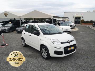 FIAT PANDA 1.2
Immatricolato 2018, 1242cc, 69Cv/51Kw, 133.000Km, 5porte/4posti, Euro6B.
*** AUTO IDONEA PER NEOPATENTATI ***
Rimangono sempre esclusi i costi :
-del passaggio di proprietà pari ad euro 450,00
-messa su strada pari ad euro 300,00 che include l'attivazione della garanzia di 12 mesi completa, all'occorrenza controlli e o tagliando completo preconsegna (olio,filtro olio, filtro aria e tutti i componenti necessari al ripristino ivi compresi kit distribuzione), kit ruota di scorta o kit gonfiaggio, 12 mesi di garanzia estendibili a 24 36mesi in base al veicolo e copre i componenti non soggetti ad usura (dettagli in sede).
Di serie con: Motore a 4 cilindri, cambio manuale a 5 rapporti, Abs, Airbag, vetri elettrici, Chiusura Centralizzata, Climatizzatore manuale, ESP con ASR MSR, HBA ed Hill Holder, isofix, cerchi da 14†+ ruotino.
I NOSTRI SERVIZI :
-Acquisto diretto con pagamento immediato
-conto vendita
-vendita auto, moto e scooter usati e garantiti
-vendita veicoli d'epoca
-permuta auto con moto e viceversa
-noleggio breve e lungo termine
-finanziamenti personalizzati (rata costante,mini e maxi rate, leasing)
-assistenza post-vendita con società di garanzie e officine partner
-assicurazioni
-consulenze e stime per acquisti tra privati
VISITA il nostro sito internet: automotousateroma.it oppure scarica la nostra App: automotousateroma dall' Apple store o Play store per restare aggiornato sui nostri ultimi arrivi.
VIENI A TROVARCI PER VEDERE DAL VIVO QUESTO VEICOLO :
Auto Moto Usate Roma s.r.l.Via Appia Nuova 23, 00047, Marino (RM) (adiacente Sorelle Ramonda)
*************
HAI UNA PERMUTA?
compila il form sull'App o nel nostro sito automotousateroma.it
oppure inviaci foto e descrizione (modello anno km motore ...)
al nostro numero whatsapp : Cell. 366-6562866 o 351-4646876 Fisso 06-7215841 e-mail : info@automotousateroma.it
*************
La Auto Moto Usate Roma Srl declina ogni responsabilità per eventuali involontarie incongruenze che non rappresentano in alcun modo un impegno contrattuale e invitano i clienti a verificare sempre dal vivo la correttezza dei dati che potrebbero non coincidere con l’effettivo equipaggiamento del veicolo spesso dovuto alla incompatibilità dei dati trasmessi sulle varie piattaforme web. FIAT PANDA 1.2
Immatricolato 2018, 1242cc, 69Cv/51Kw, 133.000Km, 5porte/4posti, Euro6B.
*** AUTO IDONEA PER NEOPATENTATI ***
Rimangono sempre esclusi i costi :
-del passaggio di proprietà pari ad euro 450,00
-messa su strada pari ad euro 300,00 che include l'attivazione della garanzia di 12 mesi completa, all'occorrenza controlli e o tagliando completo preconsegna (olio,filtro olio, filtro aria e tutti i componenti necessari al ripristino ivi compresi kit distribuzione), kit ruota di scorta o kit gonfiaggio, 12 mesi di garanzia estendibili a 24 36mesi in base al veicolo e copre i componenti non soggetti ad usura (dettagli in sede).
Di serie con: Motore a 4 cilindri, cambio manuale a 5 rapporti, Abs, Airbag, vetri elettrici, Chiusura Centralizzata, Climatizzatore manuale, ESP con ASR MSR, HBA ed Hill Holder, isofix, cerchi da 14†+ ruotino.
I NOSTRI SERVIZI :
-Acquisto diretto con pagamento immediato
-conto vendita
-vendita auto, moto e scooter usati e garantiti
-vendita veicoli d'epoca
-permuta auto con moto e viceversa
-noleggio breve e lungo termine
-finanziamenti personalizzati (rata costante,mini e maxi rate, leasing)
-assistenza post-vendita con società di garanzie e officine partner
-assicurazioni
-consulenze e stime per acquisti tra privati
VISITA il nostro sito internet: automotousateroma.it oppure scarica la nostra App: automotousateroma dall' Apple store o Play store per restare aggiornato sui nostri ultimi arrivi.
VIENI A TROVARCI PER VEDERE DAL VIVO QUESTO VEICOLO :
Auto Moto Usate Roma s.r.l.Via Appia Nuova 23, 00047, Marino (RM) (adiacente Sorelle Ramonda)
*************
HAI UNA PERMUTA?
compila il form sull'App o nel nostro sito automotousateroma.it
oppure inviaci foto e descrizione (modello anno km motore ...)
al nostro numero whatsapp : Cell. 366-6562866 o 351-4646876 Fisso 06-7215841 e-mail : info@automotousateroma.it
*************
La Auto Moto Usate Roma Srl declina ogni responsabilità per eventuali involontarie incongruenze che non rappresentano in alcun modo un impegno contrattuale e invitano i clienti a verificare sempre dal vivo la correttezza dei dati che potrebbero non coincidere con l’effettivo equipaggiamento del veicolo spesso dovuto alla incompatibilità dei dati trasmessi sulle varie piattaforme web.