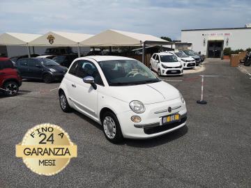 FIAT 500 1.2 DUALOGIC
Immatricolato 2015, 1242cc, 69Cv/51Kw, 167.000Km, 3porte/4posti, Euo6.
*** Auto idonea per Neopatentati ***
Rimangono sempre esclusi i costi :
-del passaggio di proprietà pari ad euro 450,00
-messa su strada pari ad euro 400,00 che include l'attivazione della garanzia di 12 mesi completa, all'occorrenza controlli e/o tagliando completo preconsegna (olio,filtro olio, filtro aria e tutti i componenti necessari al ripristino ivi compresi kit distribuzione), kit gonfiaggio, 12 mesi di garanzia estendibili a 24/36mesi in base al veicolo e copre i componenti non soggetti ad usura (dettagli in sede).
Di serie con: Motore 4 cilindri, cambio automatico a 5 rapporti, Abs, Esp, Airbag, computer di bordo, specchietti elettrici, climatizzatore, radio, fendinebbia, isofix, cerchi da 14“ + ruotino.
I NOSTRI SERVIZI :
-Vendita auto usate e storiche, moto e scooter nuovi e usati garantiti
-Acquisto diretto con pagamento immediato o conto vendita
-Permuta auto con moto e viceversa
-Noleggio breve e lungo termine
-Assicurazioni e Finanziamenti personalizzati
-Assistenza post-vendita
-Accessori e antifurti per moto e auto
VISITA il nostro sito internet: automotousateroma.it oppure scarica la nostra App: automotousateroma dall' Apple store o Play store per restare aggiornato sui nostri ultimi arrivi.
VIENI A TROVARCI PER VEDERE DAL VIVO QUESTO VEICOLO :
Auto Moto Usate Roma s.r.l.Via Appia Nuova 23, 00047, Marino (RM) (adiacente Sorelle Ramonda)
*************
HAI UNA PERMUTA?
compila il form sull'App o nel nostro sito automotousateroma.it
oppure inviaci foto e descrizione (modello anno km motore ...)
al nostro numero whatsapp : Cell. 366-6562866 o 351-4646876 Fisso 06-7215841 e-mail : info@automotousateroma.it
*************
La Auto Moto Usate Roma Srl declina ogni responsabilità per eventuali involontarie incongruenze che non rappresentano in alcun modo un impegno contrattuale e invitano i clienti a verificare sempre dal vivo la correttezza dei dati che potrebbero non coincidere con l’effettivo equipaggiamento del veicolo spesso dovuto alla incompatibilità dei dati trasmessi sulle varie piattaforme web. FIAT 500 1.2 DUALOGIC
Immatricolato 2015, 1242cc, 69Cv/51Kw, 167.000Km, 3porte/4posti, Euo6.
*** Auto idonea per Neopatentati ***
Rimangono sempre esclusi i costi :
-del passaggio di proprietà pari ad euro 450,00
-messa su strada pari ad euro 400,00 che include l'attivazione della garanzia di 12 mesi completa, all'occorrenza controlli e/o tagliando completo preconsegna (olio,filtro olio, filtro aria e tutti i componenti necessari al ripristino ivi compresi kit distribuzione), kit gonfiaggio, 12 mesi di garanzia estendibili a 24/36mesi in base al veicolo e copre i componenti non soggetti ad usura (dettagli in sede).
Di serie con: Motore 4 cilindri, cambio automatico a 5 rapporti, Abs, Esp, Airbag, computer di bordo, specchietti elettrici, climatizzatore, radio, fendinebbia, isofix, cerchi da 14“ + ruotino.
I NOSTRI SERVIZI :
-Vendita auto usate e storiche, moto e scooter nuovi e usati garantiti
-Acquisto diretto con pagamento immediato o conto vendita
-Permuta auto con moto e viceversa
-Noleggio breve e lungo termine
-Assicurazioni e Finanziamenti personalizzati
-Assistenza post-vendita
-Accessori e antifurti per moto e auto
VISITA il nostro sito internet: automotousateroma.it oppure scarica la nostra App: automotousateroma dall' Apple store o Play store per restare aggiornato sui nostri ultimi arrivi.
VIENI A TROVARCI PER VEDERE DAL VIVO QUESTO VEICOLO :
Auto Moto Usate Roma s.r.l.Via Appia Nuova 23, 00047, Marino (RM) (adiacente Sorelle Ramonda)
*************
HAI UNA PERMUTA?
compila il form sull'App o nel nostro sito automotousateroma.it
oppure inviaci foto e descrizione (modello anno km motore ...)
al nostro numero whatsapp : Cell. 366-6562866 o 351-4646876 Fisso 06-7215841 e-mail : info@automotousateroma.it
*************
La Auto Moto Usate Roma Srl declina ogni responsabilità per eventuali involontarie incongruenze che non rappresentano in alcun modo un impegno contrattuale e invitano i clienti a verificare sempre dal vivo la correttezza dei dati che potrebbero non coincidere con l’effettivo equipaggiamento del veicolo spesso dovuto alla incompatibilità dei dati trasmessi sulle varie piattaforme web.