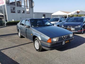 ALFA ROMEO 75 1.8 BENZINA
Immatricolata 01 1987, 1779cc, 120Cv 88Kw, 125.000Km, 4porte 5posti
* Auto targata ROMA *
Auto ben tenuta, con impianto Gpl BRC.
Lavori eseguiti gomme nuove, sostituzione silenziatore e centrale marmitta, registrazione valvole.
Con: motore a 4 cilindri con cambio manuale a 5 rapporti, impianto stereo, vetri elettrici anteriori, cerchi in lega da 13â€.
Rimangono sempre esclusi i costi :
-del passaggio di proprietà pari ad euro 250,00.
-messa su strada pari ad euro 400,00 che include controlli tagliando completo preconsegna (olio,filtro olio, filtro aria e tutti icomponenti necessari al ripristino ivi compresi kit distribuzione),igienizzazione interni.
*************
I NOSTRI SERVIZI :
-Acquisto diretto con pagamento immediato
-conto vendita
-vendita auto, moto e scooter usati e garantiti
-vendita veicoli d'epoca
-permuta auto con moto e viceversa
-noleggio breve e lungo termine
-finanziamenti personalizzati (rata costante,mini e maxi rate, leasing)
-assistenza post-vendita con società di garanzie e officine partner
-assicurazioni
-consulenze e stime per acquisti tra privati
VISITA il nostro sito internet: automotousateroma.it oppure scarica la nostra App: automotousateroma dall' Apple store o Play store per restare aggiornato sui nostri ultimi arrivi.
VIENI A TROVARCI PER VEDERE DAL VIVO QUESTO VEICOLO :
Auto Moto Usate Roma s.r.l.Via Appia Nuova 23, 00047, Marino (RM) (adiacente Sorelle Ramonda)
*************
HAI UNA PERMUTA?
compila il form sull'App o nel nostro sito automotousateroma.it
oppure inviaci foto e descrizione (modello anno km motore ...)
al nostro numero whatsapp : Cell. 366-6562866 o 351-4646876 Fisso 06-7215841 e-mail : info@automotousateroma.it
*************
La Auto Moto Usate Roma Srl declina ogni responsabilità per eventuali involontarie incongruenze che non rappresentano in alcun modo un impegno contrattuale e invitano i clienti a verificare sempre dal vivo la correttezza dei dati che potrebbero non coincidere con l’effettivo equipaggiamento del veicolo spesso dovuto alla incompatibilità dei dati trasmessi sulle varie piattaforme web.
ALFA ROMEO 75 1.8 BENZINA
Immatricolata 01 1987, 1779cc, 120Cv 88Kw, 125.000Km, 4porte 5posti
* Auto targata ROMA *
Auto ben tenuta, con impianto Gpl BRC.
Lavori eseguiti gomme nuove, sostituzione silenziatore e centrale marmitta, registrazione valvole.
Con: motore a 4 cilindri con cambio manuale a 5 rapporti, impianto stereo, vetri elettrici anteriori, cerchi in lega da 13â€.
Rimangono sempre esclusi i costi :
-del passaggio di proprietà pari ad euro 250,00.
-messa su strada pari ad euro 400,00 che include controlli tagliando completo preconsegna (olio,filtro olio, filtro aria e tutti icomponenti necessari al ripristino ivi compresi kit distribuzione),igienizzazione interni.
*************
I NOSTRI SERVIZI :
-Acquisto diretto con pagamento immediato
-conto vendita
-vendita auto, moto e scooter usati e garantiti
-vendita veicoli d'epoca
-permuta auto con moto e viceversa
-noleggio breve e lungo termine
-finanziamenti personalizzati (rata costante,mini e maxi rate, leasing)
-assistenza post-vendita con società di garanzie e officine partner
-assicurazioni
-consulenze e stime per acquisti tra privati
VISITA il nostro sito internet: automotousateroma.it oppure scarica la nostra App: automotousateroma dall' Apple store o Play store per restare aggiornato sui nostri ultimi arrivi.
VIENI A TROVARCI PER VEDERE DAL VIVO QUESTO VEICOLO :
Auto Moto Usate Roma s.r.l.Via Appia Nuova 23, 00047, Marino (RM) (adiacente Sorelle Ramonda)
*************
HAI UNA PERMUTA?
compila il form sull'App o nel nostro sito automotousateroma.it
oppure inviaci foto e descrizione (modello anno km motore ...)
al nostro numero whatsapp : Cell. 366-6562866 o 351-4646876 Fisso 06-7215841 e-mail : info@automotousateroma.it
*************
La Auto Moto Usate Roma Srl declina ogni responsabilità per eventuali involontarie incongruenze che non rappresentano in alcun modo un impegno contrattuale e invitano i clienti a verificare sempre dal vivo la correttezza dei dati che potrebbero non coincidere con l’effettivo equipaggiamento del veicolo spesso dovuto alla incompatibilità dei dati trasmessi sulle varie piattaforme web.