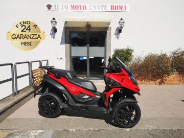 Rivenditore autorizzato di : Piaggio, Vespa, Sym, Swm, QJ Motor, Italjet, Tvs Motor, Alza Italia. Trattiamo usato Honda, Yamaha, Kawasaki, Suzuki, Aprilia, Benelli, Ducati, Moto Guzzi, Moto Morini, BMW, KTM, Triumph, Royal Enfield, Harley-Davidson, Indian, CFMOTO, Voge, Kymco, Peugeot
QUADRO QOODER 400
Immatricolato 2021, 398cc, 34Cv 24Kw, 33.000Km, Euro4.
*** Scooter guidabile con Patente B A2 ***
** Fatture lavori **
-del passaggio di proprietà pari ad euro 400,00.
-messa su strada pari ad euro 200,00 che include l'attivazione della garanzia di 12 mesi completa, all' occorrenza controlli e o tagliando completo preconsegna (olio,filtro olio, filtro aria e tutti i componenti necessari al ripristino), 12 mesi di garanzia estendibili a 24 36mesi in base al veicolo e copre i componenti non soggetti ad usura (dettagli in sede).
Con: Motore Monocilindrico, raffreddamento a Liquido, Bracci oscillanti con sistema idropneumatico, freni a disco da 240mm anteriore e posteriore, cerchi da 14â€.
Lavori eseguiti : 4 gomme nuove, sostituzione 4 sospensioni nuove, tagliando e revisione.
I NOSTRI SERVIZI :
-Vendita auto usate e storiche, moto e scooter nuovi e usati garantiti -Acquisto diretto con pagamento immediato o conto vendita -Permuta auto con moto e viceversa -Noleggio breve e lungo termine -Assicurazioni e Finanziamenti personalizzati -Assistenza post-vendita -Accessori e antifurti per moto e auto
VISITA il nostro sito internet: automotousateroma.it oppure scarica la nostra App: automotousateroma dall' Apple store o Play store per restare aggiornato sui nostri ultimi arrivi.
VIENI A TROVARCI PER VEDERE DAL VIVO QUESTO VEICOLO :
Auto Moto Usate Roma s.r.l.Via Appia Nuova 23, 00047, Marino (RM) (adiacente Sorelle Ramonda)
*************
HAI UNA PERMUTA?
compila il form sull'App o nel nostro sito automotousateroma.it
oppure inviaci foto e descrizione (modello anno km motore ...)
al nostro numero whatsapp : Cell. 366-6562866 o 351-4646876 Fisso 06-7215841 e-mail : info@automotousateroma.it
*************
La Auto Moto Usate Roma Srl declina ogni responsabilità per eventuali involontarie incongruenze che non rappresentano in alcun modo un impegno contrattuale e invitano i clienti a verificare sempre dal vivo la correttezza dei dati che potrebbero non coincidere con l’effettivo equipaggiamento del veicolo spesso dovuto alla incompatibilità dei dati trasmessi sulle varie piattaforme web.
Rivenditore autorizzato di : Piaggio, Vespa, Sym, Swm, QJ Motor, Italjet, Tvs Motor, Alza Italia. Trattiamo usato Honda, Yamaha, Kawasaki, Suzuki, Aprilia, Benelli, Ducati, Moto Guzzi, Moto Morini, BMW, KTM, Triumph, Royal Enfield, Harley-Davidson, Indian, CFMOTO, Voge, Kymco, Peugeot
QUADRO QOODER 400
Immatricolato 2021, 398cc, 34Cv 24Kw, 33.000Km, Euro4.
*** Scooter guidabile con Patente B A2 ***
** Fatture lavori **
-del passaggio di proprietà pari ad euro 400,00.
-messa su strada pari ad euro 200,00 che include l'attivazione della garanzia di 12 mesi completa, all' occorrenza controlli e o tagliando completo preconsegna (olio,filtro olio, filtro aria e tutti i componenti necessari al ripristino), 12 mesi di garanzia estendibili a 24 36mesi in base al veicolo e copre i componenti non soggetti ad usura (dettagli in sede).
Con: Motore Monocilindrico, raffreddamento a Liquido, Bracci oscillanti con sistema idropneumatico, freni a disco da 240mm anteriore e posteriore, cerchi da 14â€.
Lavori eseguiti : 4 gomme nuove, sostituzione 4 sospensioni nuove, tagliando e revisione.
I NOSTRI SERVIZI :
-Vendita auto usate e storiche, moto e scooter nuovi e usati garantiti -Acquisto diretto con pagamento immediato o conto vendita -Permuta auto con moto e viceversa -Noleggio breve e lungo termine -Assicurazioni e Finanziamenti personalizzati -Assistenza post-vendita -Accessori e antifurti per moto e auto
VISITA il nostro sito internet: automotousateroma.it oppure scarica la nostra App: automotousateroma dall' Apple store o Play store per restare aggiornato sui nostri ultimi arrivi.
VIENI A TROVARCI PER VEDERE DAL VIVO QUESTO VEICOLO :
Auto Moto Usate Roma s.r.l.Via Appia Nuova 23, 00047, Marino (RM) (adiacente Sorelle Ramonda)
*************
HAI UNA PERMUTA?
compila il form sull'App o nel nostro sito automotousateroma.it
oppure inviaci foto e descrizione (modello anno km motore ...)
al nostro numero whatsapp : Cell. 366-6562866 o 351-4646876 Fisso 06-7215841 e-mail : info@automotousateroma.it
*************
La Auto Moto Usate Roma Srl declina ogni responsabilità per eventuali involontarie incongruenze che non rappresentano in alcun modo un impegno contrattuale e invitano i clienti a verificare sempre dal vivo la correttezza dei dati che potrebbero non coincidere con l’effettivo equipaggiamento del veicolo spesso dovuto alla incompatibilità dei dati trasmessi sulle varie piattaforme web.